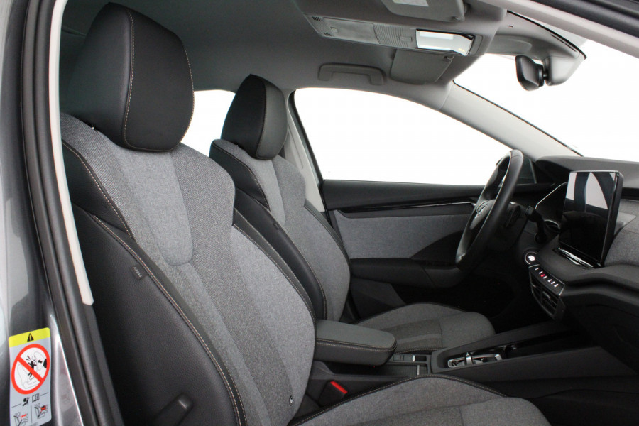 Škoda Octavia Combi 1.5 TSI MHEV Business Edition Plus > Trekhaak/Camera/Winterpakket