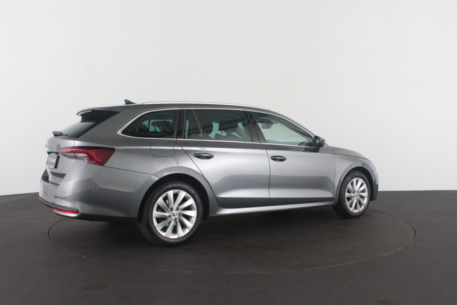 Škoda Octavia Combi 1.5 TSI MHEV Business Edition Plus > Trekhaak/Camera/Winterpakket
