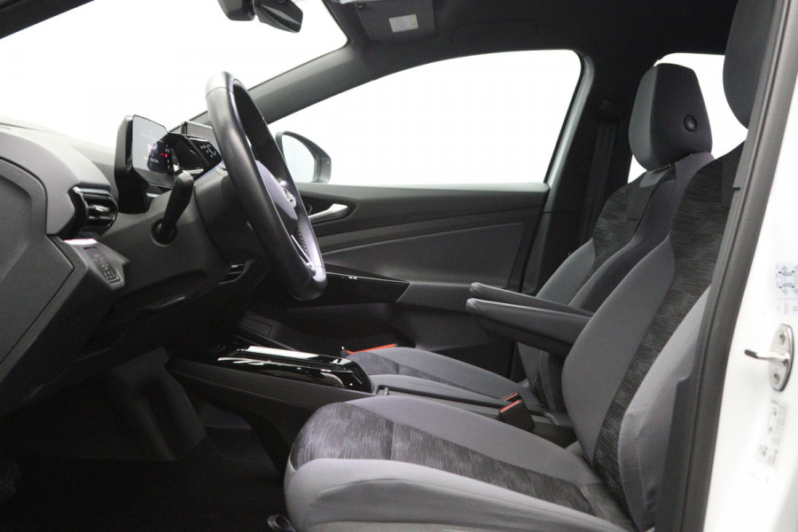 Volkswagen ID.4 Pro 77 kWh 204 PK, SOH 98 %, Winterpakket, Carplay, 360 Camera, Adap. Cruise Control