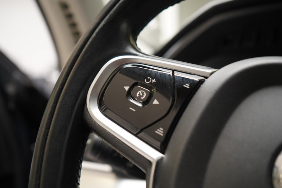 Volvo XC90 2.0 T5 250pk AWD Inscription | Stuurverwarming | Stoelverwarming | Carplay | Trekhaak | Camera | Navigatie