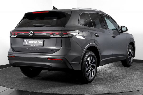 Volkswagen Tiguan 1.5 eHybrid Life Edition | IQ Light | Dig. Cockpit | Adapt. Cruise | Stoel-+stuurverw. | 360 Camera | PDC | App. Connect | ECC | LM 17" | 6086