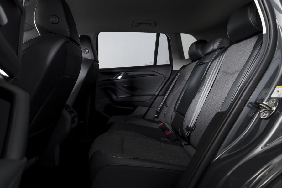 Volkswagen Tiguan 1.5 eHybrid Life Edition | IQ Light | Dig. Cockpit | Adapt. Cruise | Stoel-+stuurverw. | 360 Camera | PDC | App. Connect | ECC | LM 17" | 6086