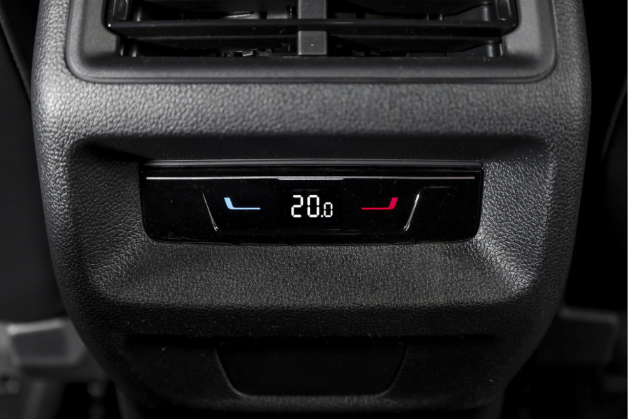 Volkswagen Tiguan 1.5 eHybrid Life Edition | IQ Light | Dig. Cockpit | Adapt. Cruise | Stoel-+stuurverw. | 360 Camera | PDC | App. Connect | ECC | LM 17" | 6086