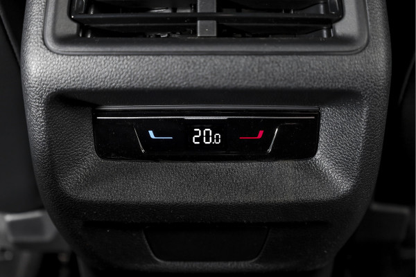 Volkswagen Tiguan 1.5 eHybrid Life Edition | IQ Light | Dig. Cockpit | Adapt. Cruise | Stoel-+stuurverw. | 360 Camera | PDC | App. Connect | ECC | LM 17" | 6086