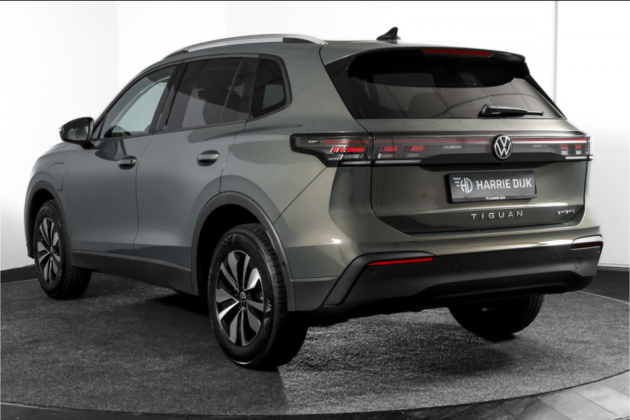 Volkswagen Tiguan 1.5 eHybrid 204 PK Life Edition | Dig. Cockpit | Adapt. Cruise | Stoel-+stuurverw. | 360 Camera | PDC | App. Connect | ECC | LM 17" | 5439