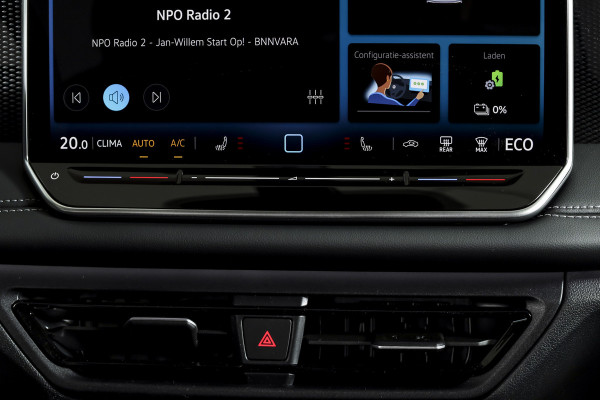 Volkswagen Tiguan 1.5 eHybrid 204 PK Life Edition | Dig. Cockpit | Adapt. Cruise | Stoel-+stuurverw. | 360 Camera | PDC | App. Connect | ECC | LM 17" | 5439