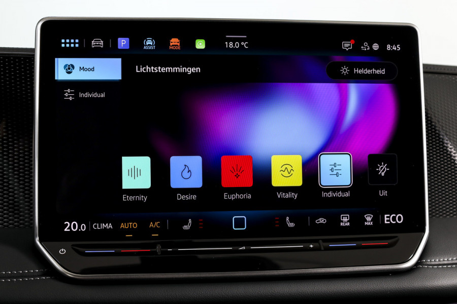 Volkswagen Tiguan 1.5 eHybrid 204 PK Life Edition | Dig. Cockpit | Adapt. Cruise | Stoel-+stuurverw. | 360 Camera | PDC | App. Connect | ECC | LM 17" | 5439