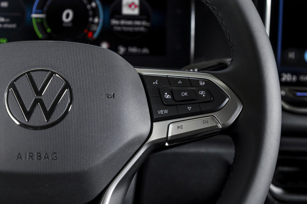 Volkswagen Tiguan 1.5 eHybrid 204 PK Life Edition | Dig. Cockpit | Adapt. Cruise | Stoel-+stuurverw. | 360 Camera | PDC | App. Connect | ECC | LM 17" | 5439