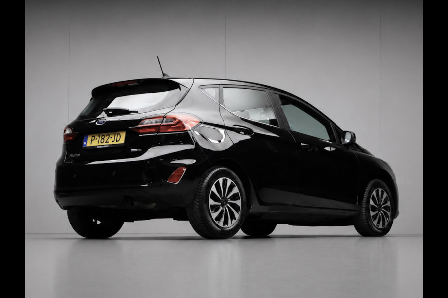 Ford Fiesta 1.0 EcoBoost Hybrid Titanium (APPLECARPLAY,NAVI SPORTSTOELEN,LED,CRUISE,AIRCO,SPORTPAKKET,NETTESTAAT)
