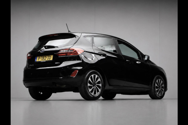 Ford Fiesta 1.0 EcoBoost Hybrid Titanium (APPLECARPLAY,NAVI SPORTSTOELEN,LED,CRUISE,AIRCO,SPORTPAKKET,NETTESTAAT)