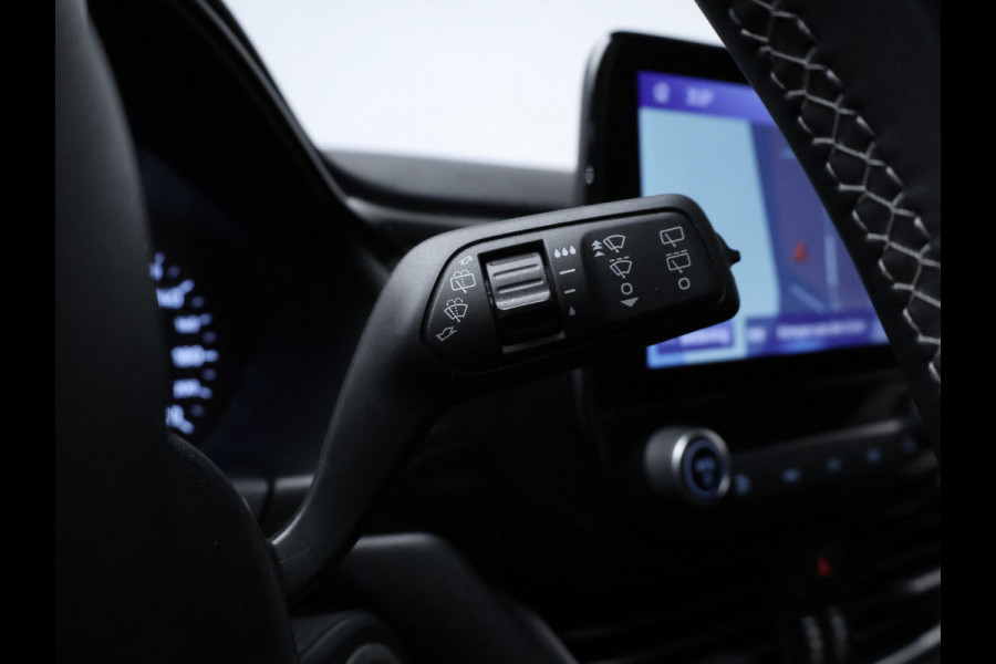 Ford Fiesta 1.0 EcoBoost Hybrid Titanium (APPLECARPLAY,NAVI SPORTSTOELEN,LED,CRUISE,AIRCO,SPORTPAKKET,NETTESTAAT)