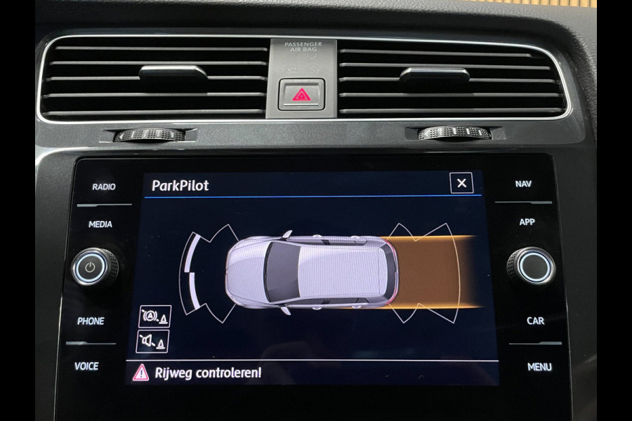 Volkswagen Golf 1.0 TSI|86 PK|5-DEURS|FACELIFT|NAVIGATIE|APPLE CARPLAY|CLIMATE+CRUISE CONTROL|DAB|PDC V+A|ORIGINELE NL-AUTO|NAP|