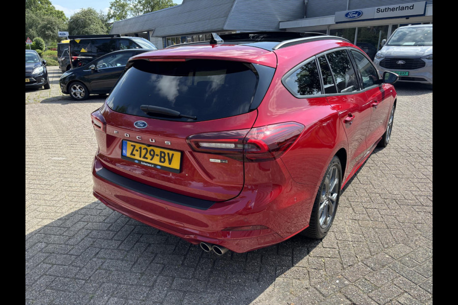 Ford FOCUS Wagon 1.0 EcoBoost Hybrid ST Line X 155pk | Vol leder | Panoramadak | | Adaptive cruise control | Winter Pack | All season banden | Camera