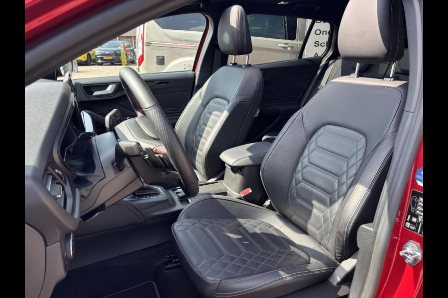 Ford FOCUS Wagon 1.0 EcoBoost Hybrid ST Line X 155pk | Vol leder | Panoramadak | | Adaptive cruise control | Winter Pack | All season banden | Camera
