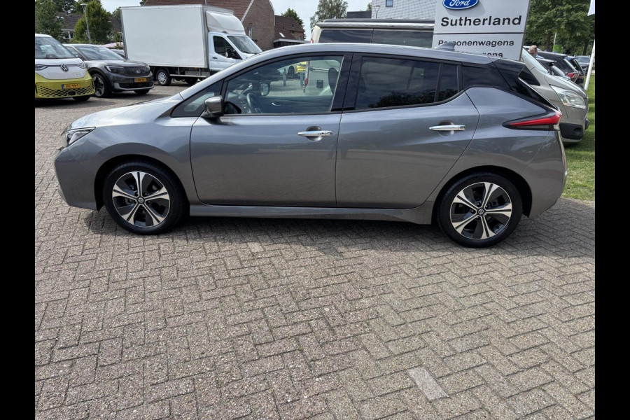Nissan Leaf N-Connecta 40 kWh 150pk SOH 94.5% | Adaptieve Cruise | Stoelverwarming | 360 graden Camera's