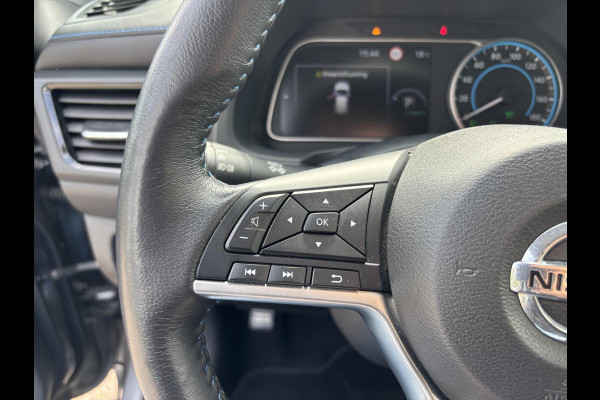 Nissan Leaf N-Connecta 40 kWh 150pk SOH 94.5% | Adaptieve Cruise | Stoelverwarming | 360 graden Camera's