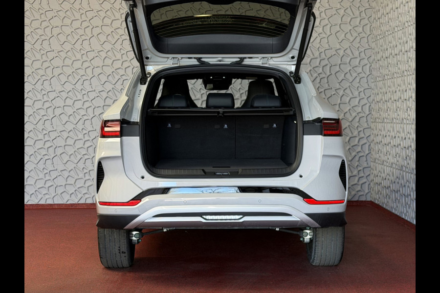 BYD SEAL U 1.5 T DM-i AWD 324PK 18,3KW DESIGN PANO HEADUP 360.CAM STOEL/STUUR VERW STOEL.VENTILATIE INFINITY/AUDIO 6 JAAR GARANTIE phev
