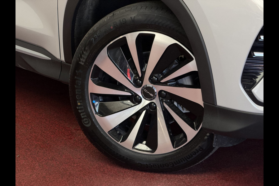 BYD SEAL U 1.5 T DM-i AWD 324PK 18,3KW DESIGN PANO HEADUP 360.CAM STOEL/STUUR VERW STOEL.VENTILATIE INFINITY/AUDIO 6 JAAR GARANTIE phev