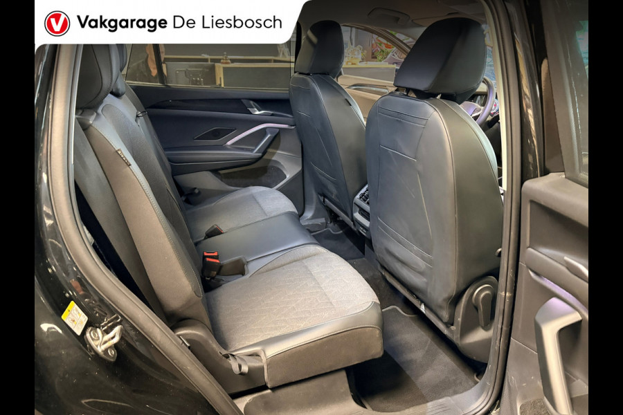 Volkswagen Tayron 1.5 eTSI Life Edition 7persoons / trekhaak / led / 360camera / navigatie