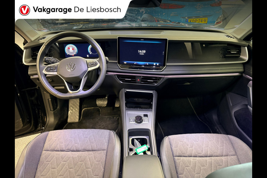 Volkswagen Tayron 1.5 eTSI Life Edition 7persoons / trekhaak / led / 360camera / navigatie