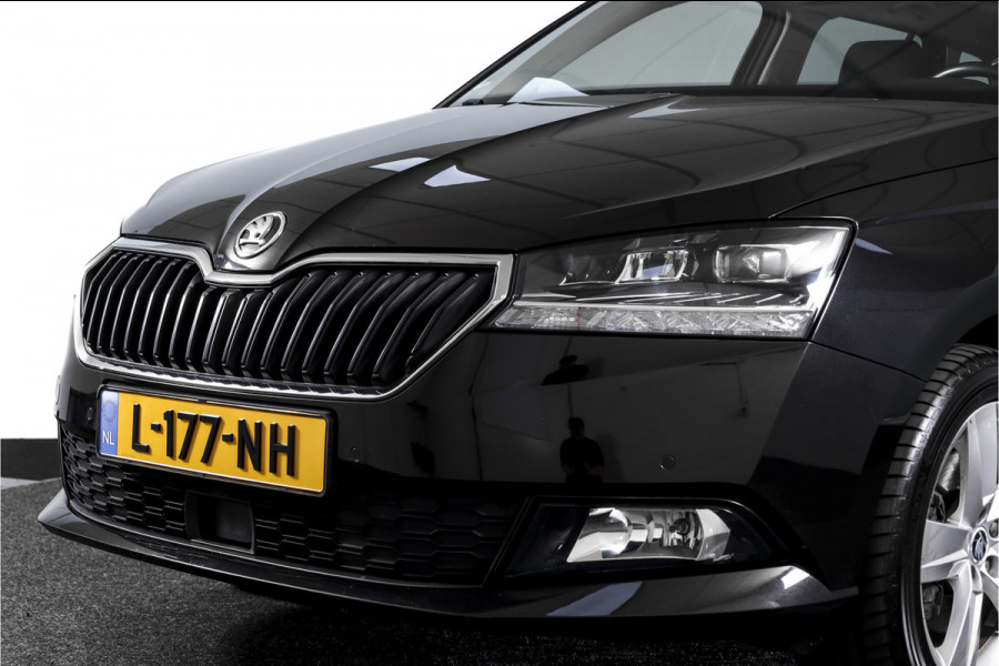Škoda Fabia Combi 1.0 TSI 110 PK Style | Panodak | Adapt. Cruise | Stoelverw. | PDC | Camera | NAV + App. Connect | ECC | Trekhaak | LM 16" |
