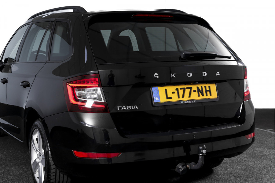 Škoda Fabia Combi 1.0 TSI 110 PK Style | Panodak | Adapt. Cruise | Stoelverw. | PDC | Camera | NAV + App. Connect | ECC | Trekhaak | LM 16" |