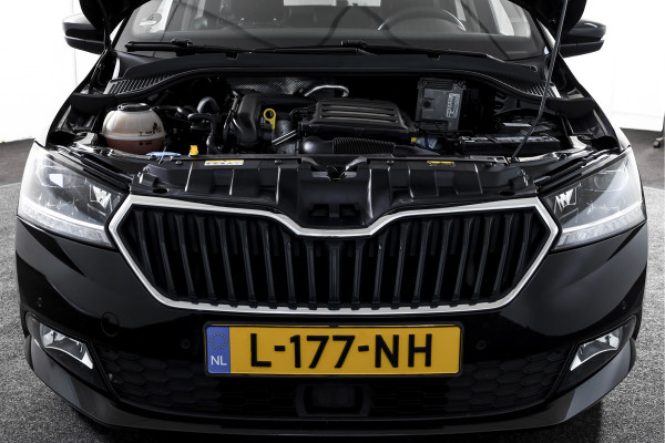 Škoda Fabia Combi 1.0 TSI 110 PK Style | Panodak | Adapt. Cruise | Stoelverw. | PDC | Camera | NAV + App. Connect | ECC | Trekhaak | LM 16" |
