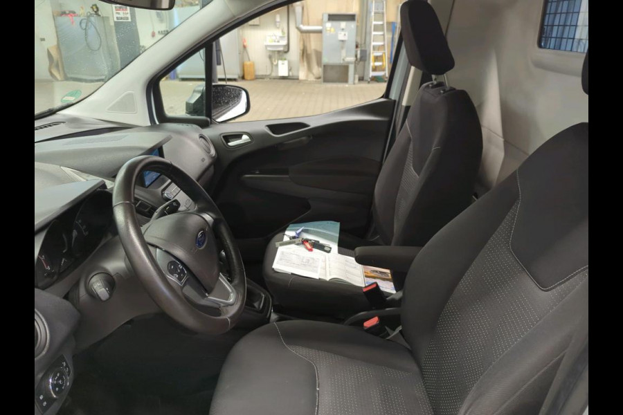 Ford Transit Courier 1.0 Trend EcoBoost S&S | 18.000 KM | Navigatie | Driver Pack | Zijschuifdeur Links | WORDT VERWACHT!