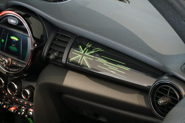 MINI Cabrio 1.5 Cooper Sidewalk Edition JCW + CAMERA / APPLE CARPLAY / STOELVERWARMING