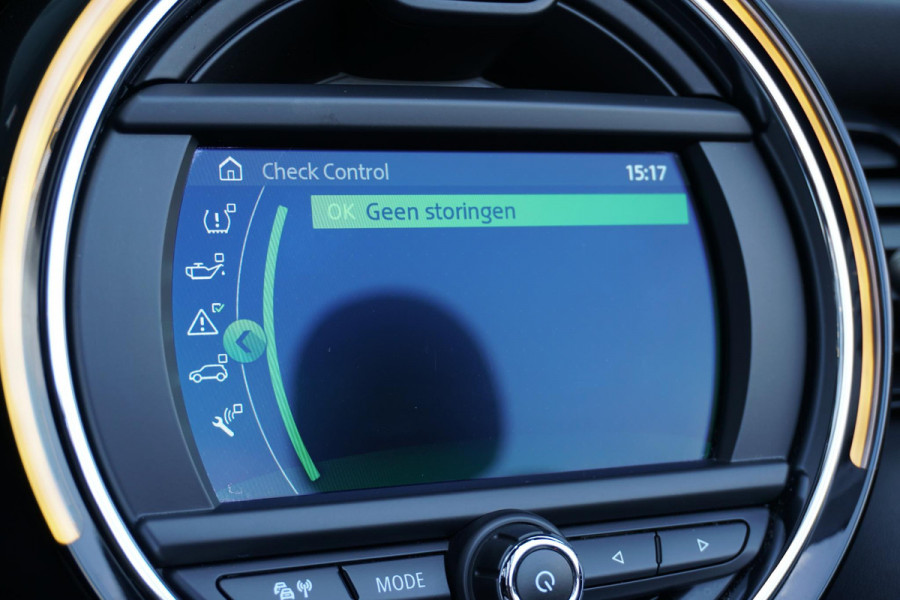 MINI Cabrio 1.5 Cooper Sidewalk Edition JCW + CAMERA / APPLE CARPLAY / STOELVERWARMING