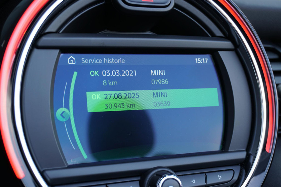 MINI Cabrio 1.5 Cooper Sidewalk Edition JCW + CAMERA / APPLE CARPLAY / STOELVERWARMING