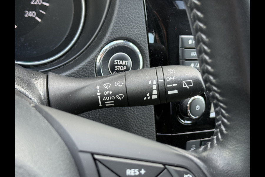 Nissan QASHQAI 1.3 DIG-T N-Connecta | CarPlay | Navi | Camera | Keyless | 18 inch