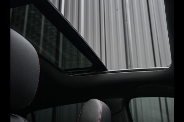 Mercedes-Benz GLA 250 e Business Solution AMG | Panorama dak | Memory seats | Stoelverwarming | Head-up | Camera | Ambiance interieur | Distronic |
