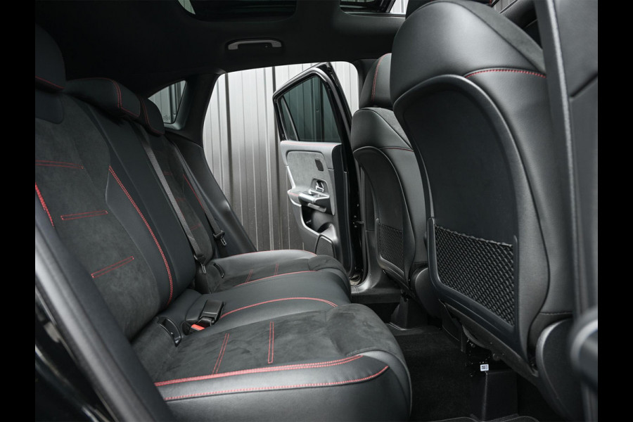 Mercedes-Benz GLA 250 e Business Solution AMG | Panorama dak | Memory seats | Stoelverwarming | Head-up | Camera | Ambiance interieur | Distronic |