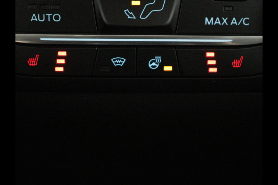 Ford Fiesta 1.0 EcoBoost Vignale | Panoramadak | Carplay | Lederen bekleding | Camera | Adaptive Cruise | Navigatie | Stoel & stuurverwarming | LM | B&O Geluidsinstallatie | DAB | 56.600km NAP