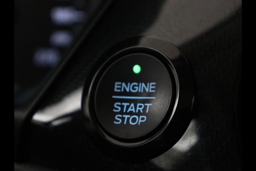 Ford Fiesta 1.0 EcoBoost Vignale | Panoramadak | Carplay | Lederen bekleding | Camera | Adaptive Cruise | Navigatie | Stoel & stuurverwarming | LM | B&O Geluidsinstallatie | DAB | 56.600km NAP