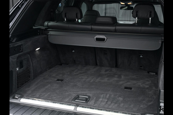 BMW X5 xDrive45e High Executive | Alcantara Hemel | Sky Lounge | 360 Camera | Head-Up | Massage | Stoelventilatie | Soft-Close | Laser Light | Trekhaak | Active Cruise | Luchtvering | Achterasbesturing |