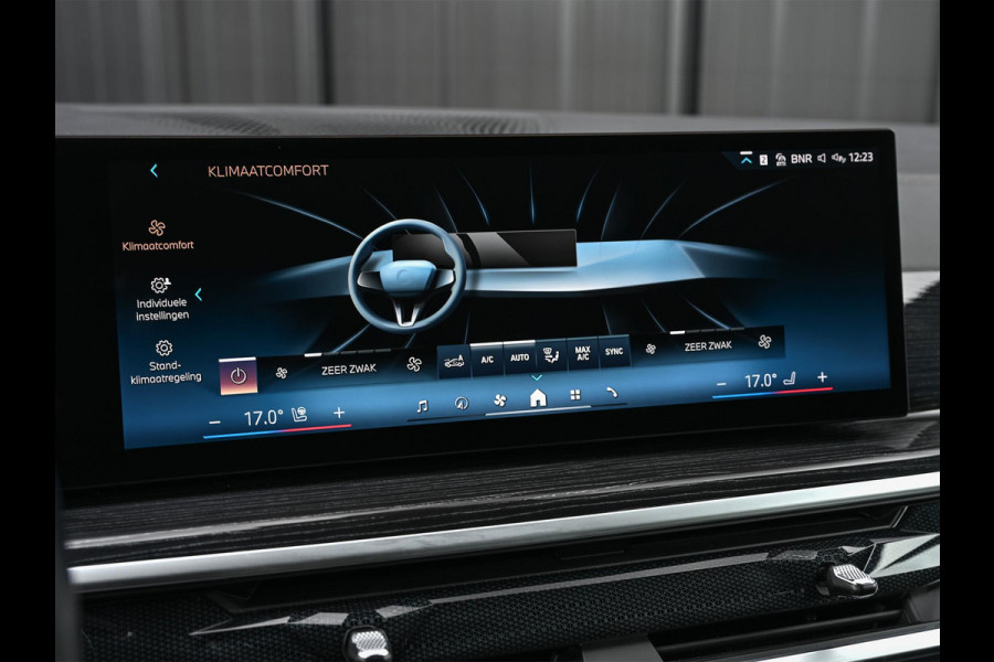 BMW X5 xDrive50e Launch Edition | M-Sport | Panoramadak Sky Lounge | Active Cruise |  360 Camera | Memory Seats | Harman/Kardon | Stoelverwarming V+A | Luchtvering | Ambiance Verlichting | Comfort Access | Gesture Control |