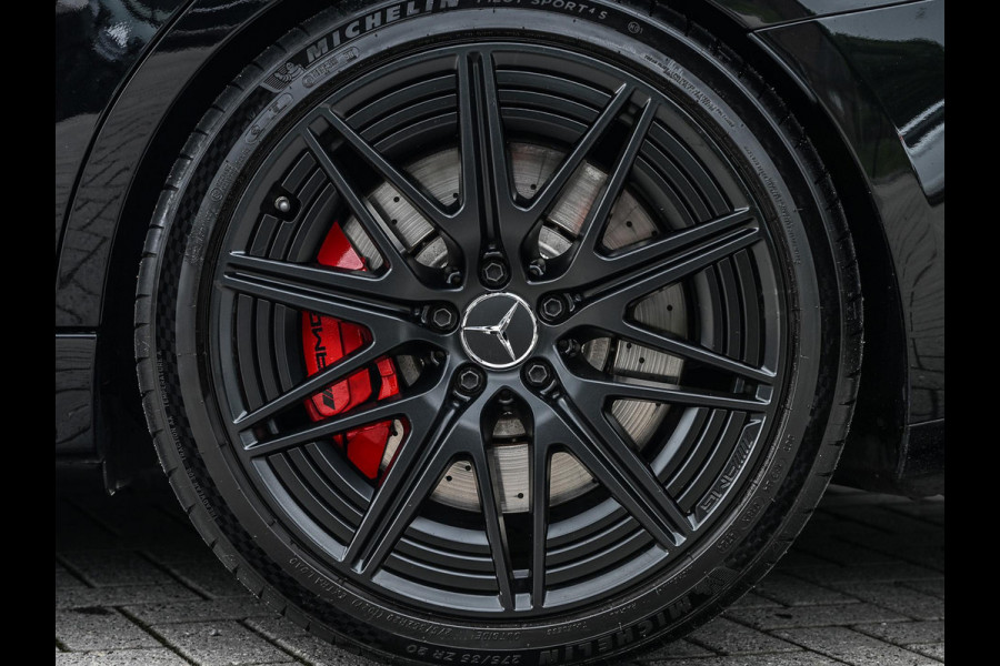 Mercedes-Benz C-Klasse AMG 63 S E Performance | Achterasbesturing | Panoramadak | 360 Camera | Burmester | Memory seats | Carbon inleg | Ambiance interieur |