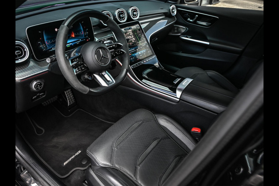 Mercedes-Benz C-Klasse AMG 63 S E Performance | Achterasbesturing | Panoramadak | 360 Camera | Burmester | Memory seats | Carbon inleg | Ambiance interieur |