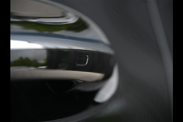 Mercedes-Benz C-Klasse AMG 63 S E Performance | Achterasbesturing | Panoramadak | 360 Camera | Burmester | Memory seats | Carbon inleg | Ambiance interieur |