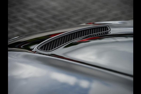 Mercedes-Benz C-Klasse AMG 63 S E Performance | Achterasbesturing | Panoramadak | 360 Camera | Burmester | Memory seats | Carbon inleg | Ambiance interieur |