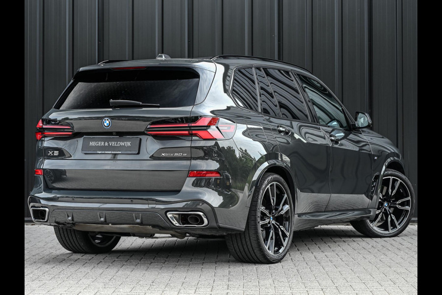 BMW X5 xDrive50e | M-Sport | Panoramadak | Active cruise |  Harman/Kardon | Head-up | 360 camera | Memory Seats | Ambiance verlichting |  Luchtvering | Stoelverwarming V+A | Trekhaak |