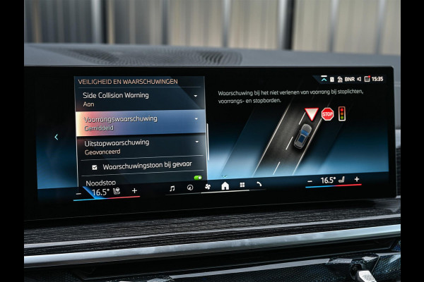 BMW X5 xDrive50e | M-Sport | Panoramadak | Active cruise |  Harman/Kardon | Head-up | 360 camera | Memory Seats | Ambiance verlichting |  Luchtvering | Stoelverwarming V+A | Trekhaak |