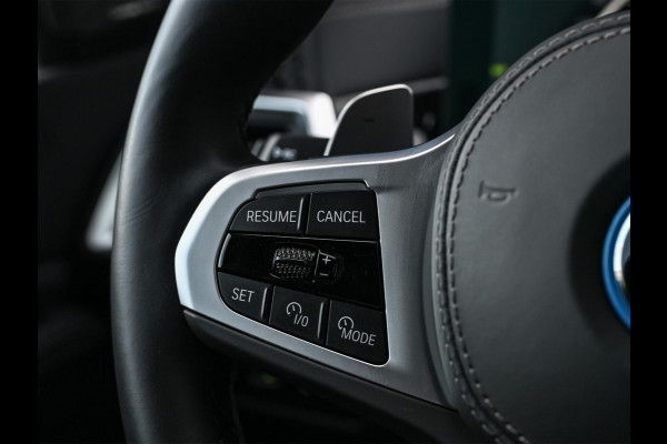 BMW X5 xDrive50e | M-Sport | Panoramadak | Active cruise |  Harman/Kardon | Head-up | 360 camera | Memory Seats | Ambiance verlichting |  Luchtvering | Stoelverwarming V+A | Trekhaak |