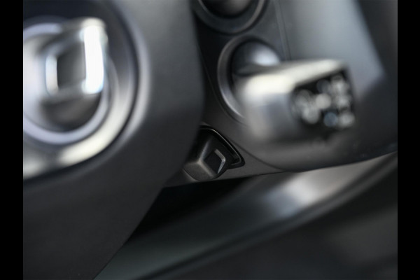 Porsche Cayenne Coupé 3.0 E-Hybrid | NL Auto | Dealer Onderhouden | 18-Wegs Memory Seats | Panoramadak | 360 Camera | Luchtvering | Bose | Sport Chrono | Stoelventilatie | Stuur verwarmd | Soft Close | Trekhaak |