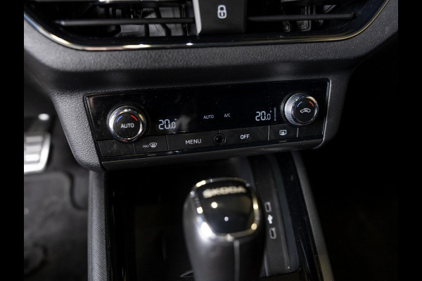 Škoda Kamiq 1.0 TSI Monte Carlo / 110pk / Panorama dak / Achteruitrij camera / Adaptieve cruise control /