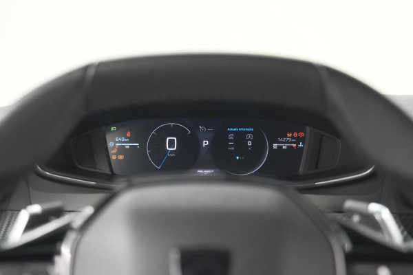 Peugeot 2008 Hybrid 136 e-DCS6 Allure | Navigatie | Parkeersensoren Voor + Achter | Apple Carplay