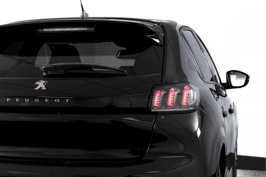 Peugeot 208 1.2 PureTech 100 PK Allure Pack | Cruise | PDC | Camera | App. Connect | ECC | DAB | LM 16" |