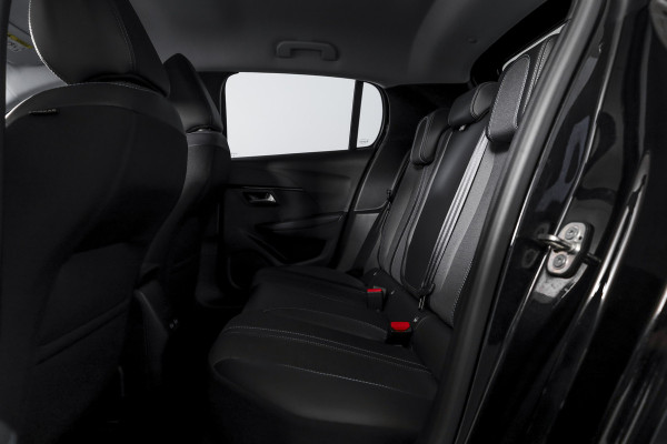 Peugeot 208 1.2 PureTech 100 PK Allure Pack | Cruise | PDC | Camera | App. Connect | ECC | DAB | LM 16" |